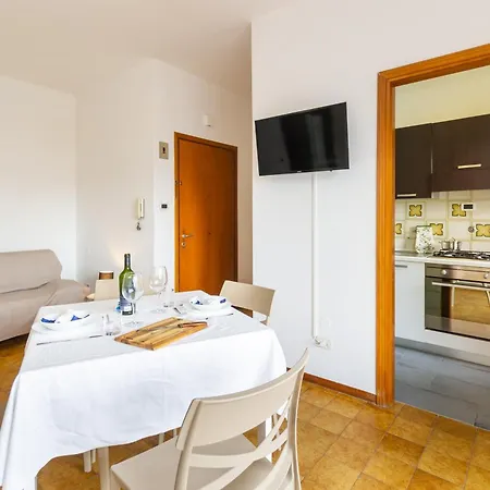 Con 2 Vicino Al Mare * 锡尔维玛丽娜