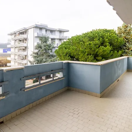 Con 2 Vicino Al Mare Apartamento