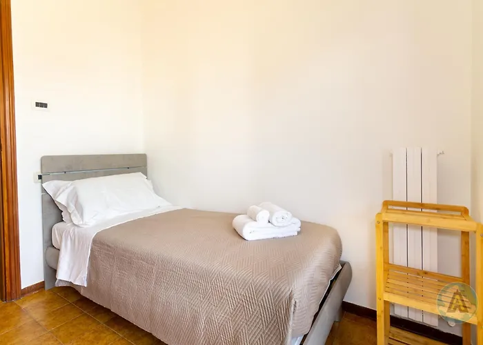 Con 2 Vicino Al Mare Apartman *